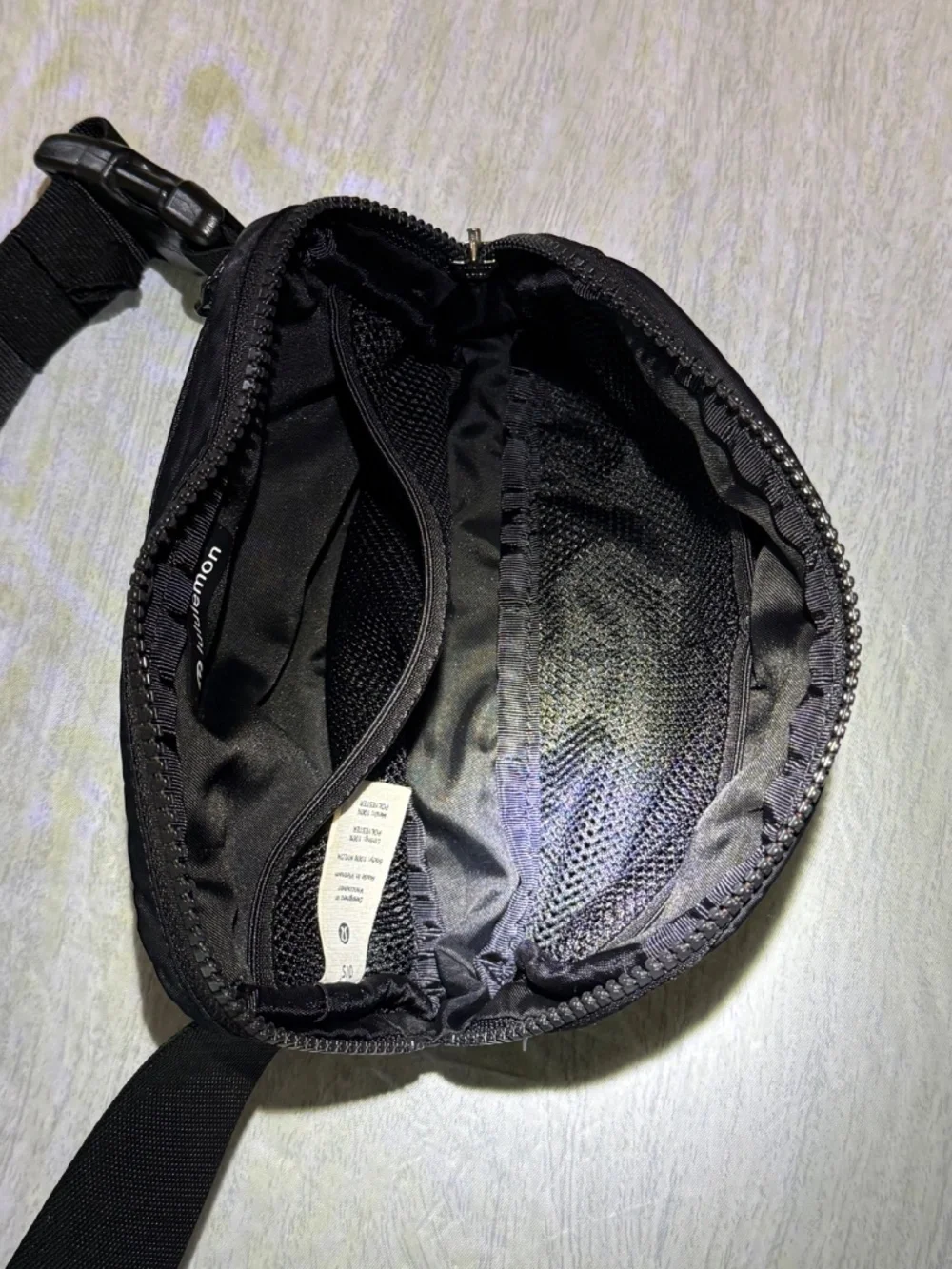 lululemon athletica lululemon cross
